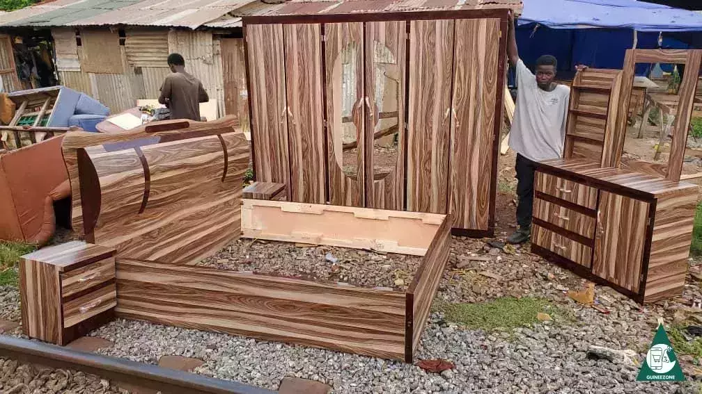 Miniature 3